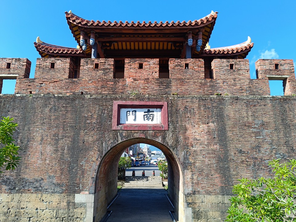 景點「South Gate of  Hengchun Ancient City Gate」封面圖片