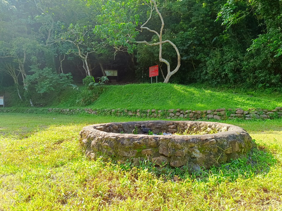 Cacevakan石板屋遺址